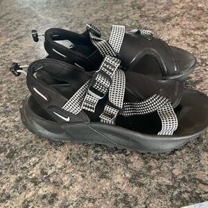 Nike oneonta sandals